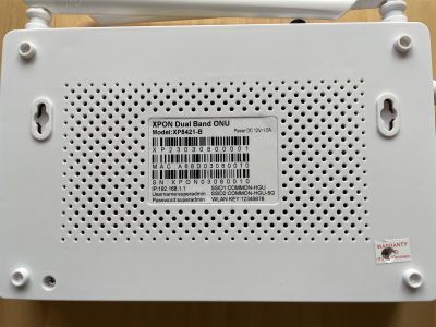 Smartfiber XP8421-B Bottom side label Smartfiber XP8421-B Bottom side label